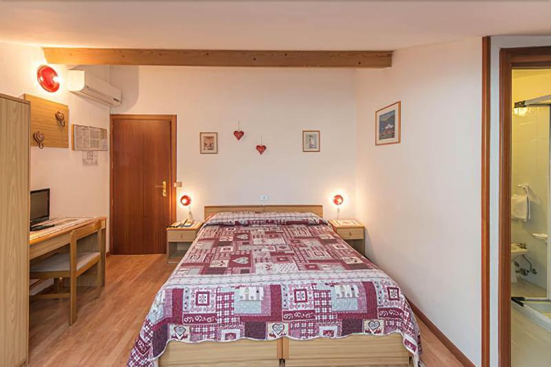 Albergo Antica Rosa Levico Terme Eksteriør bilde